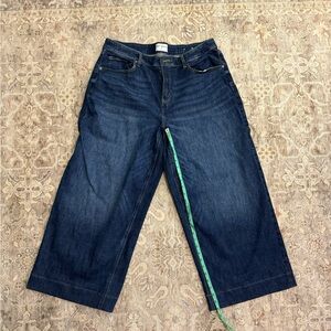Wide leg jeans